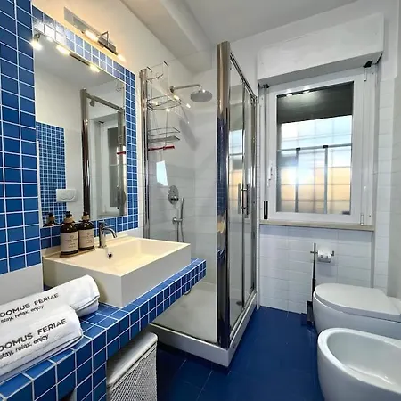 10 Min To Metro Cozy Near Center Apartment *